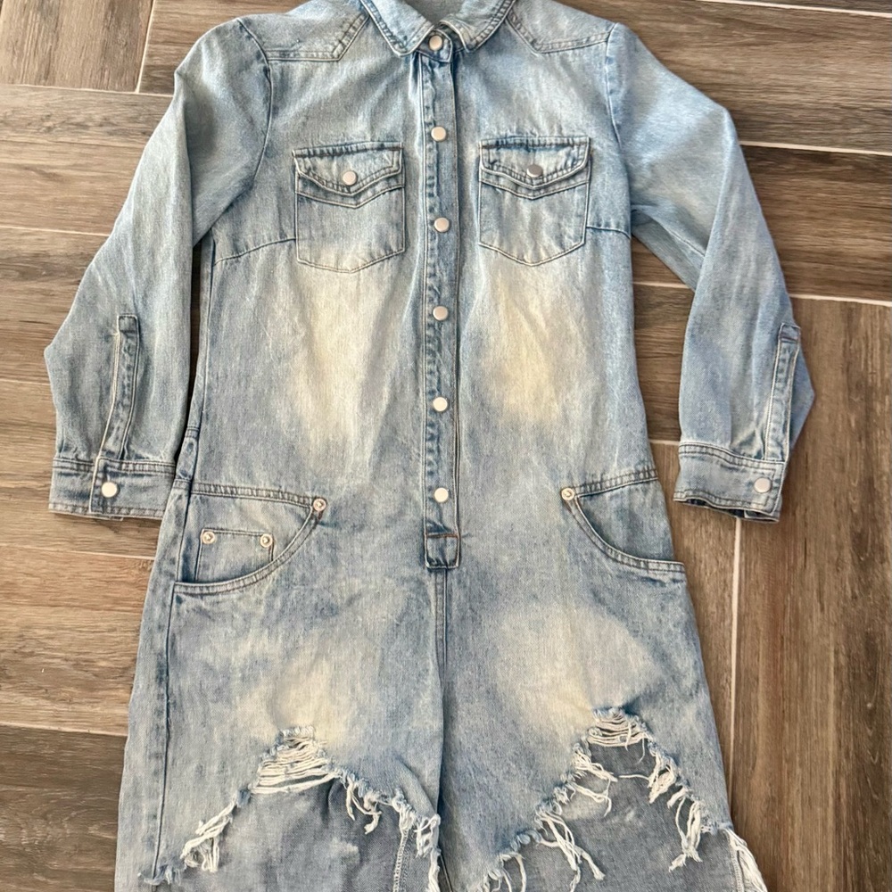 Fashion Nova Light Blue Denim Romper - Picture 5 of 7